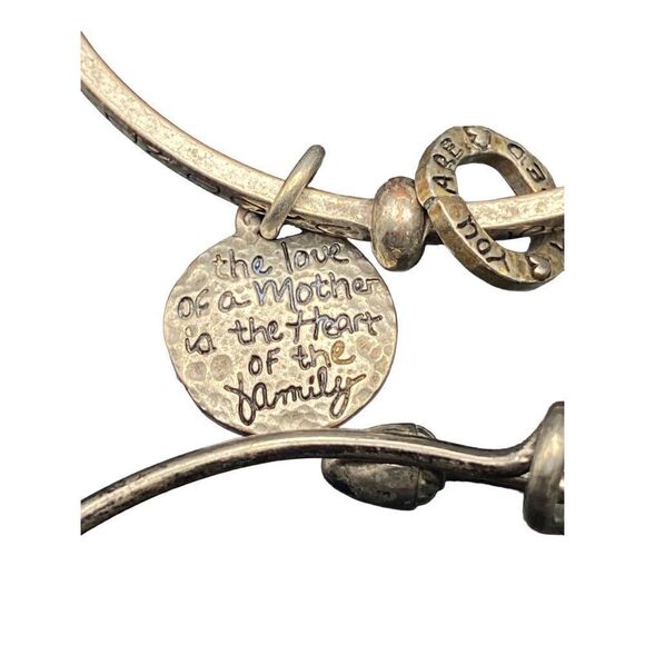 Brighton set of three 3 silver plated bracelets moms mothers family - Picture 7 of 9